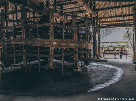 The Ancient Salt Wells of Zigong - An Underground Wonderland for Curious Travelers!